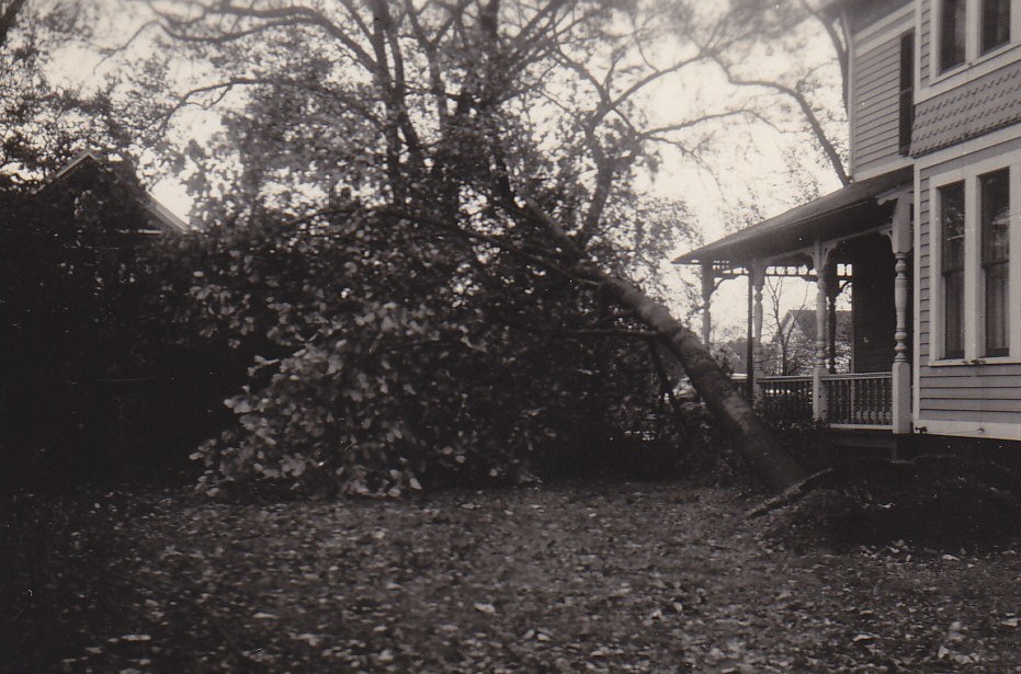 Montowese-Henry-Averill-house.jpg