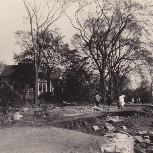 Linden Avenue: Mrs. Halbe &amp; Clark