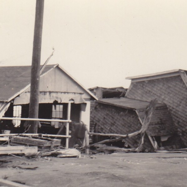 Dr.-Thompson's-garage-&-house.jpg